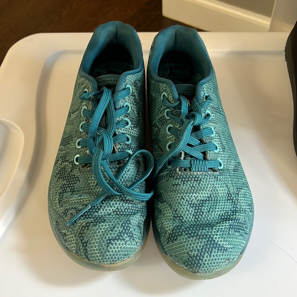 EUC NOBULL Floral Trainers women’s size 9